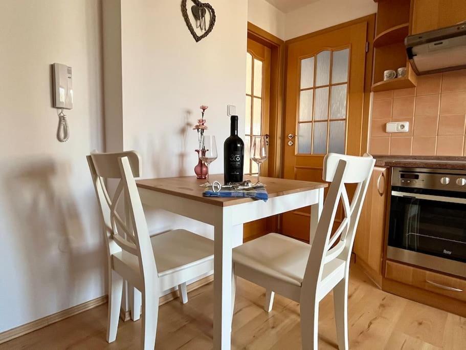 شقة Apartman Terasa U Kolonady Poděbrady المظهر الخارجي الصورة