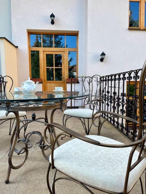 شقة Apartman Terasa U Kolonady Poděbrady المظهر الخارجي الصورة